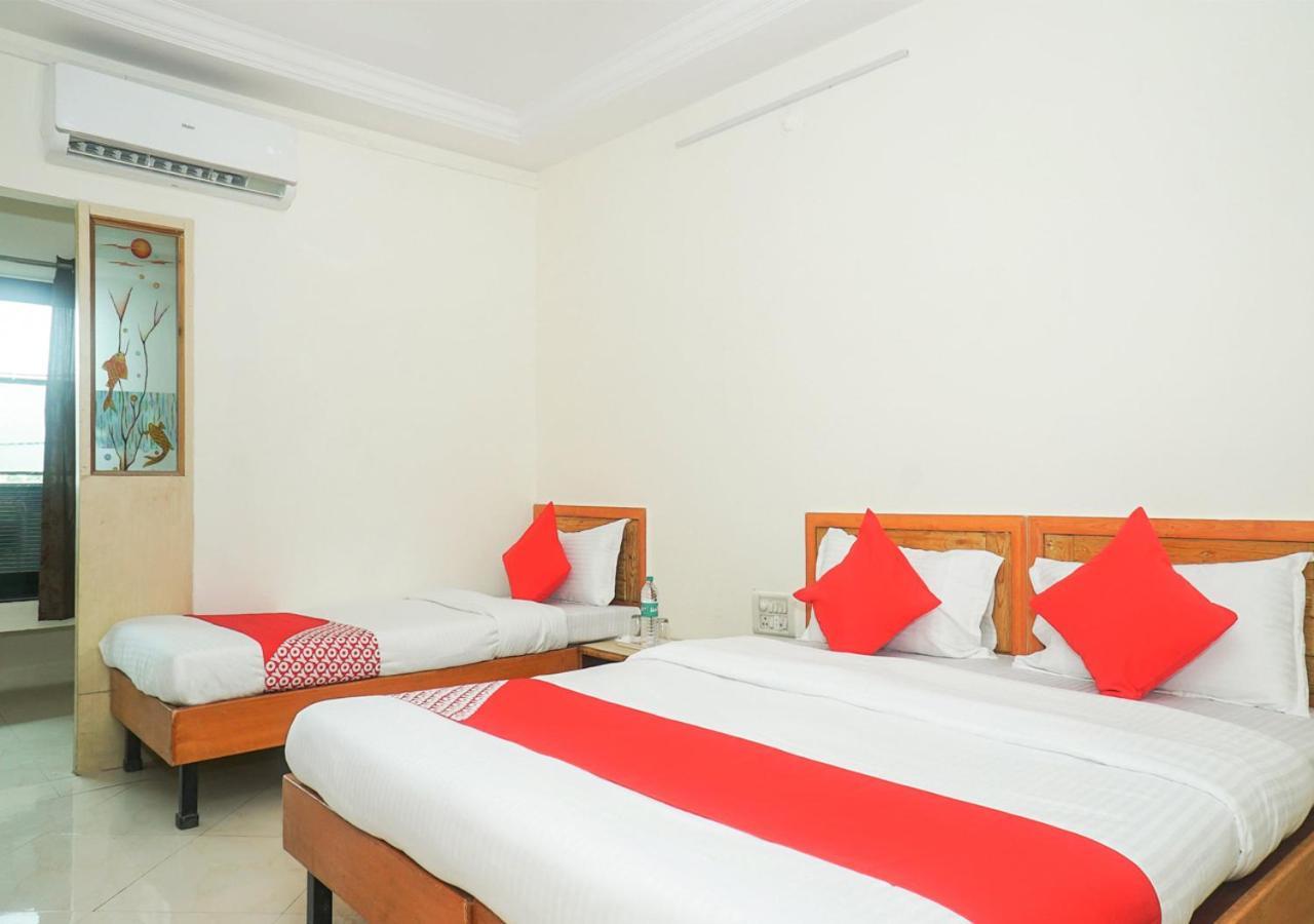 Hotel Wayfare Shirdi Bagian luar foto