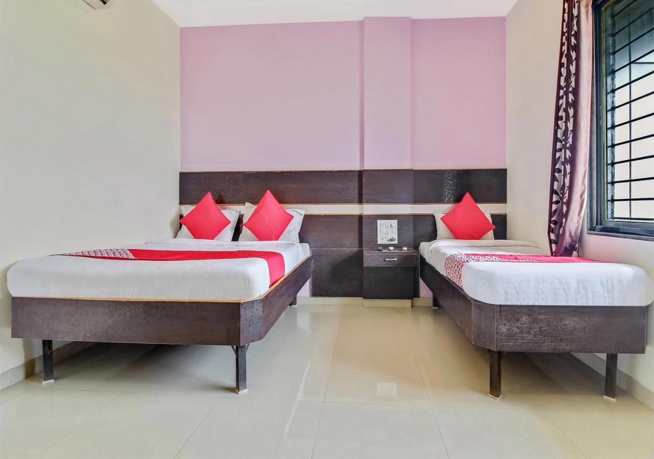Hotel Wayfare Shirdi Bagian luar foto