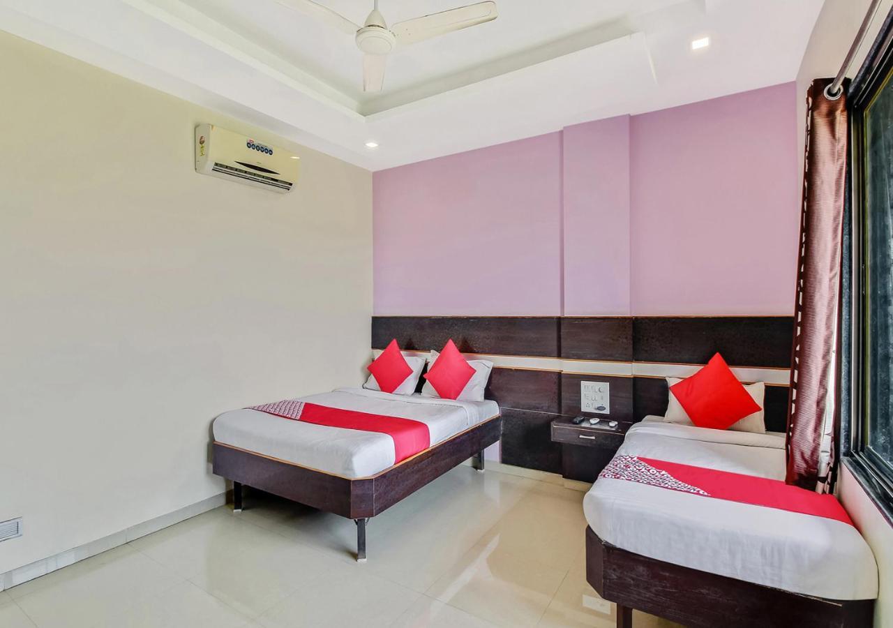 Hotel Wayfare Shirdi Bagian luar foto