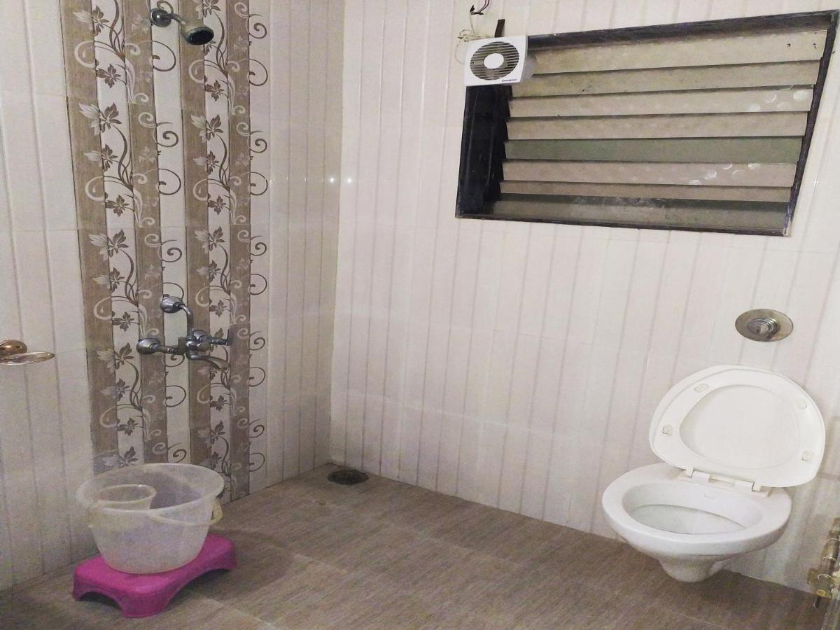 Hotel Wayfare Shirdi Bagian luar foto