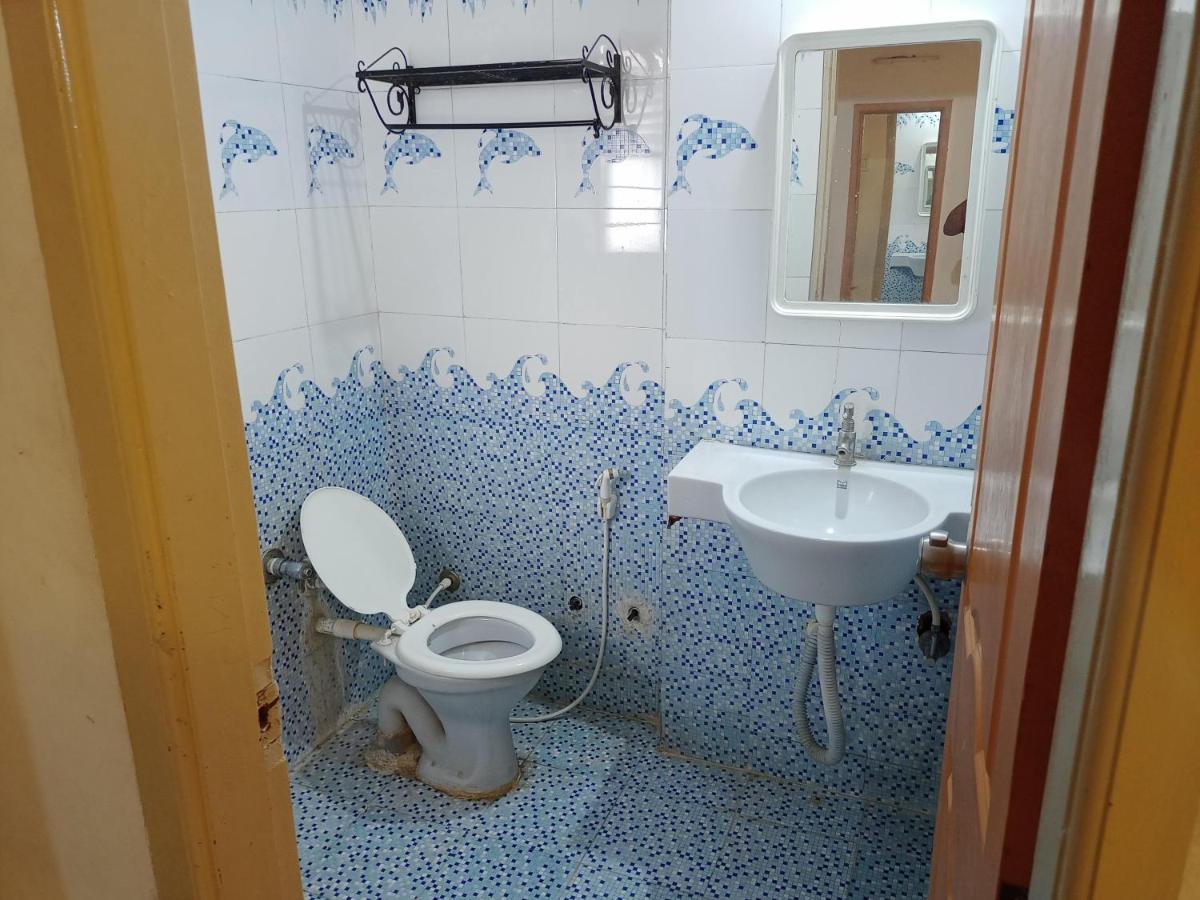 Hotel Wayfare Shirdi Bagian luar foto