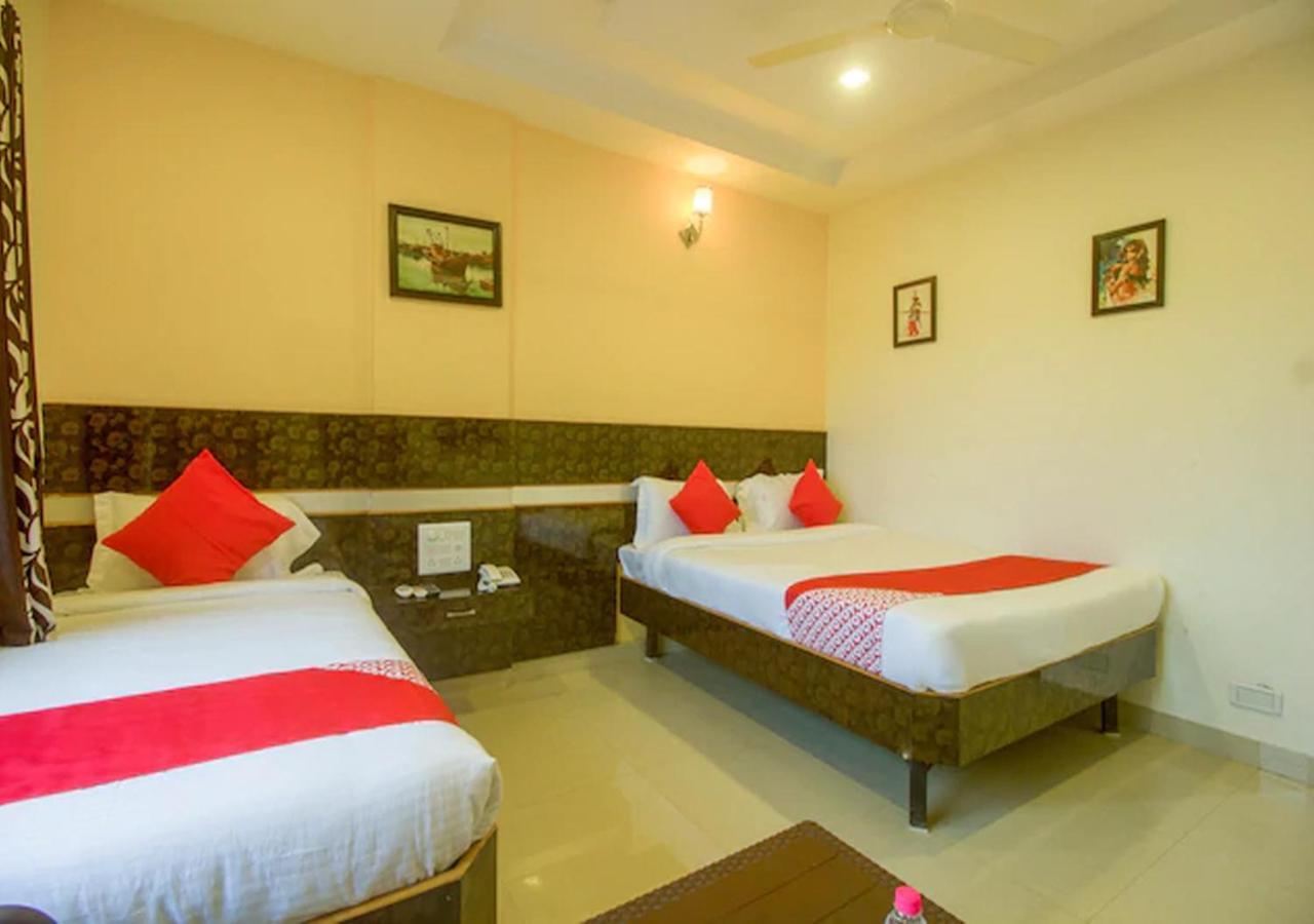 Hotel Wayfare Shirdi Bagian luar foto